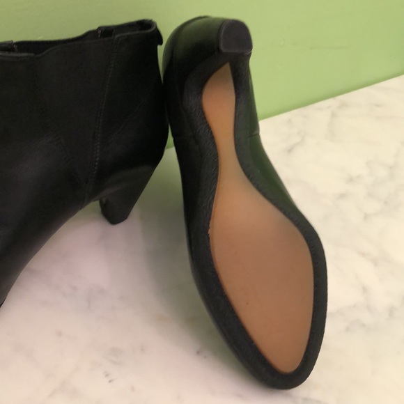 New without tags woman’s boots by Sam Edelman, size 10 M - Picture 3 of 8